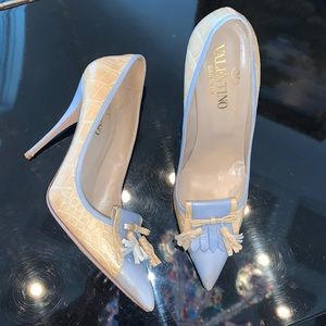 Valentino Garavani leather tassel pumps